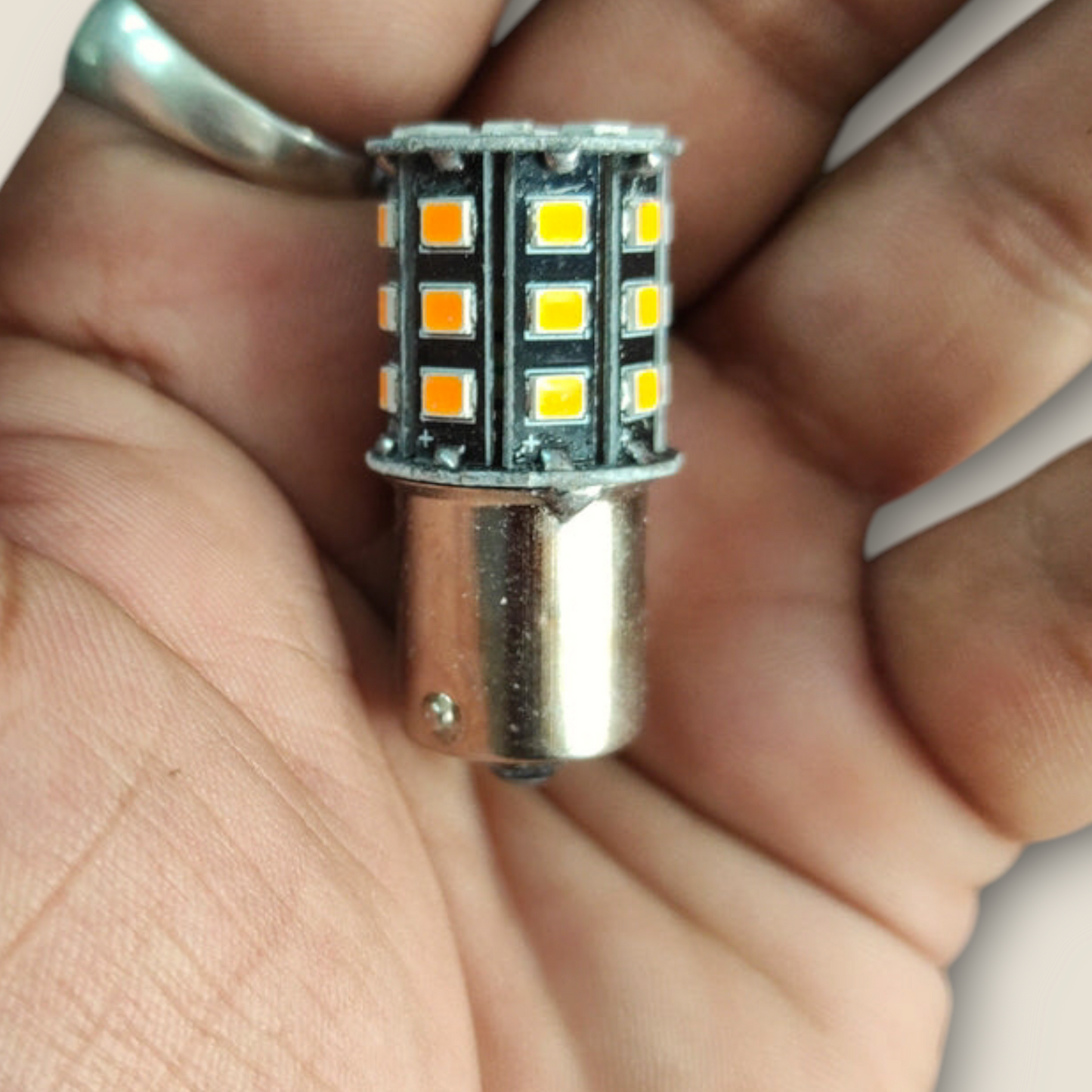 Universal 4 Light Bulbs 12V 360 Degree Extremely Bright For LED Turn Signal Tail Light Bulb