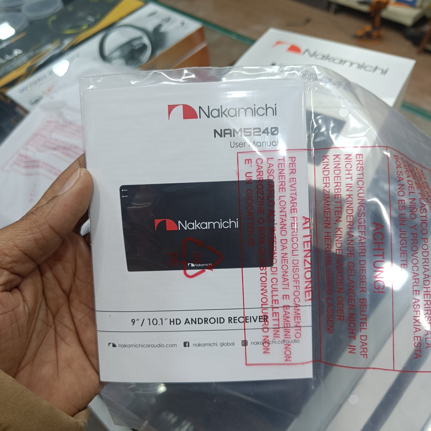 Nakamichi NAM-5240 9-Inch Android Car Stereo | Wireless CarPlay & Android Auto | 2GB RAM 32GB ROM