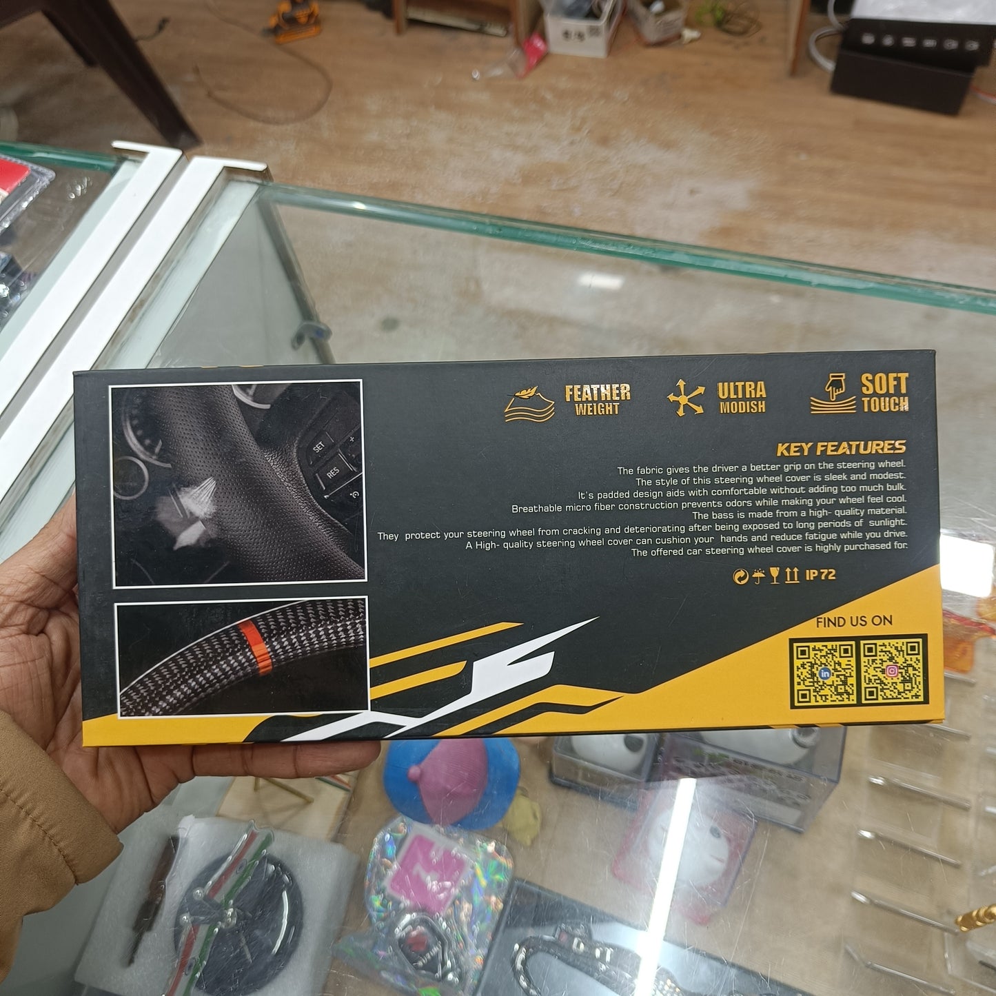 Carbon Steering Wheel Cover Bella X1 – Premium Anti-Slip Universal Fit for Cars